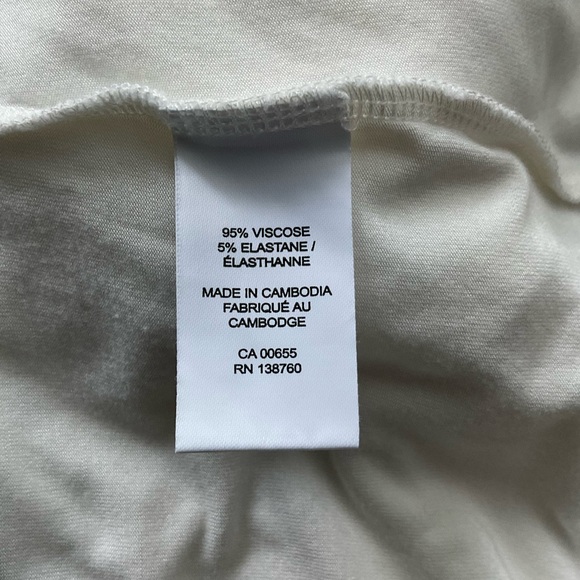 RW&CO off-white cap sleeve jersey blouse Medium - Picture 5 of 5